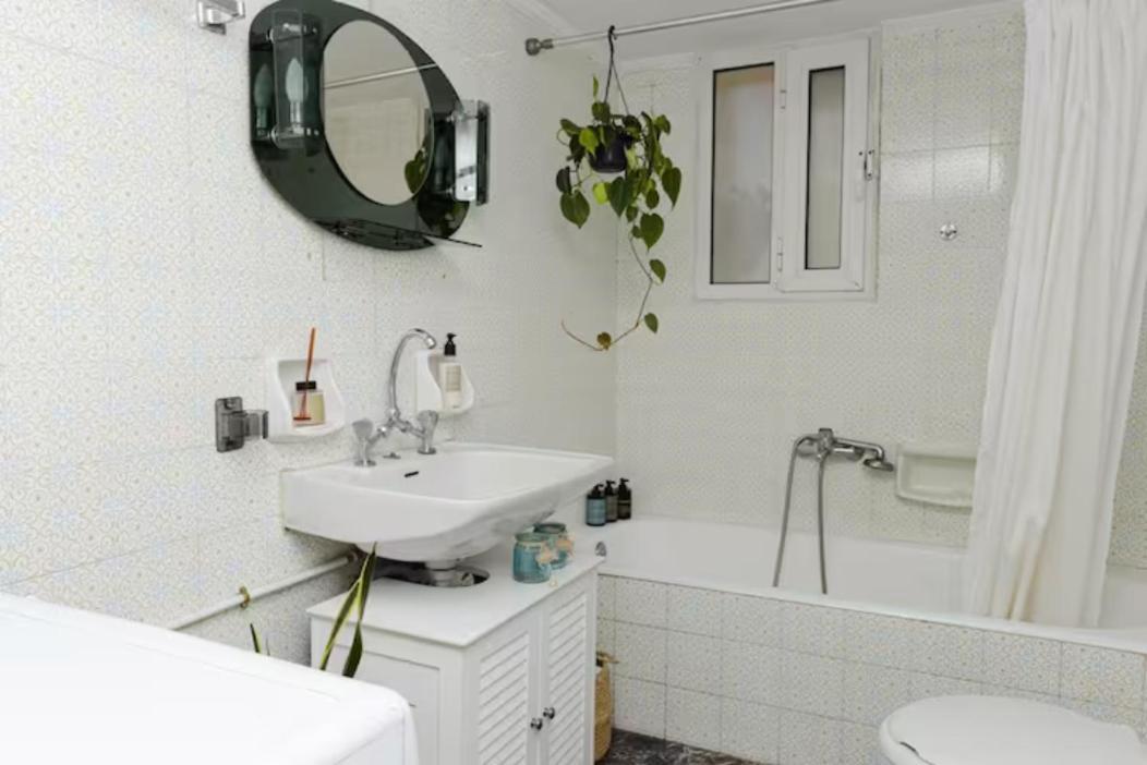 Urban-Vintage Choice 10 Minutes From Acropolis - One Bedroom Athènes Extérieur photo