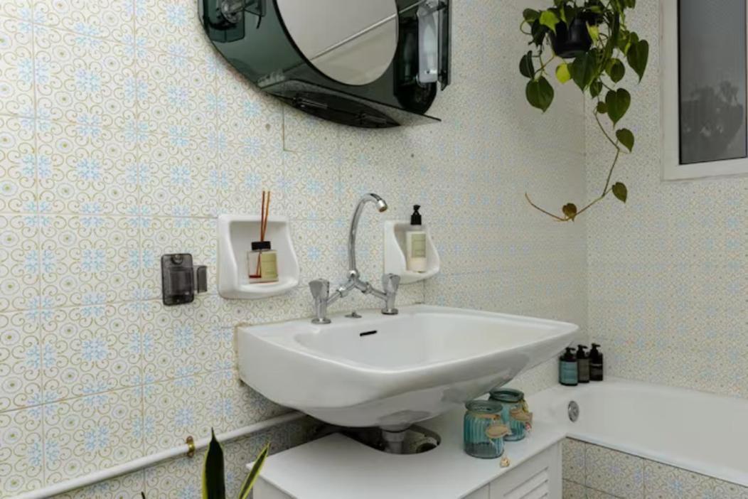 Urban-Vintage Choice 10 Minutes From Acropolis - One Bedroom Athènes Extérieur photo